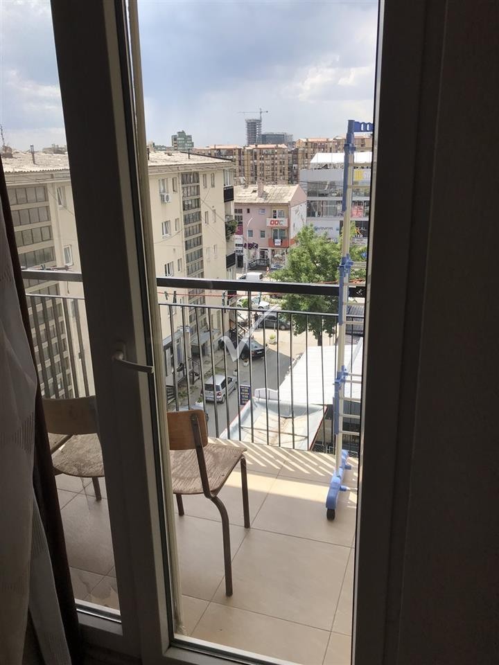 Apartamento 2+1 en alquiler en ulpianë