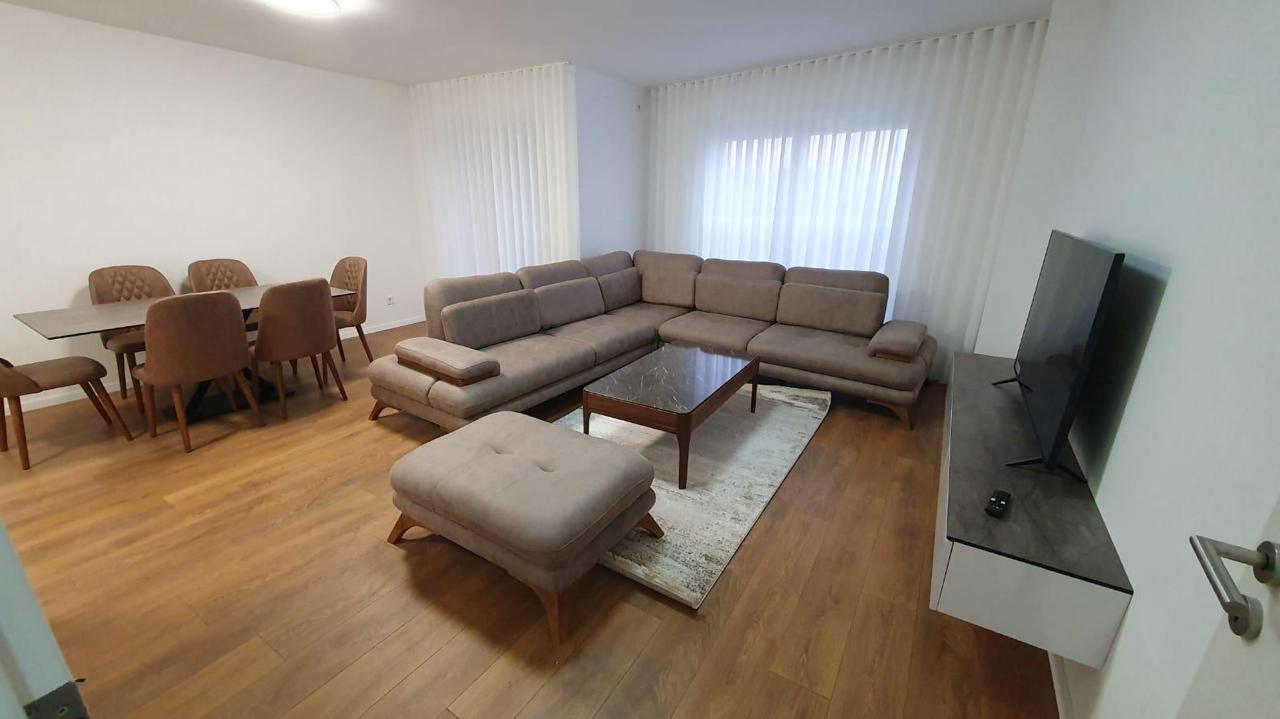 Appartement à louer 2+1 dans lagjen Prishtina e Re