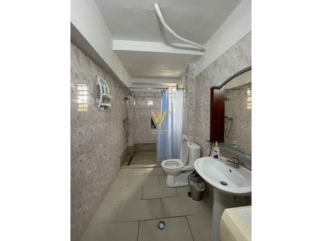 Apartamento 1+1+balcón en alquiler cerca de piazza, centro 65 m²