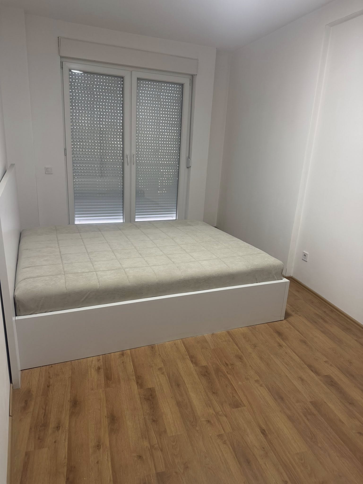 Apartamento 2+1 para alugar em lagjen Prishtina e Re (3)