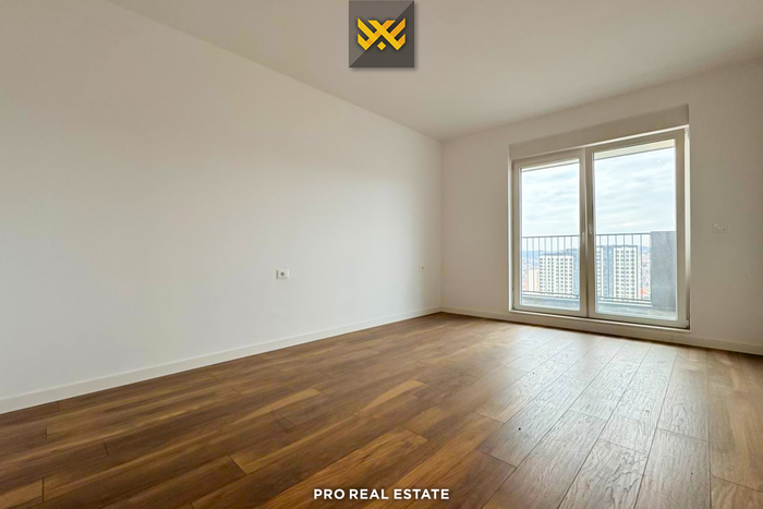 Banesë / penthouse 200m² + 100m² për #shitje në bregun e diellit