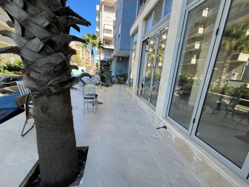 Vendido bar restaurante no hotel palace na praia de durres! (8)