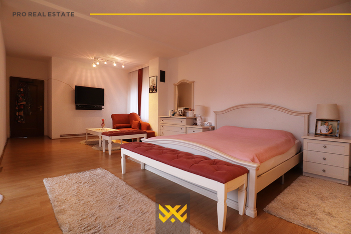 House 320m² for sale in bardhosh.
