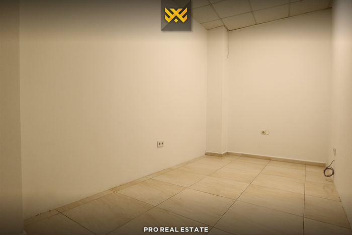 Local de 85m² para #venda na cidade velha.