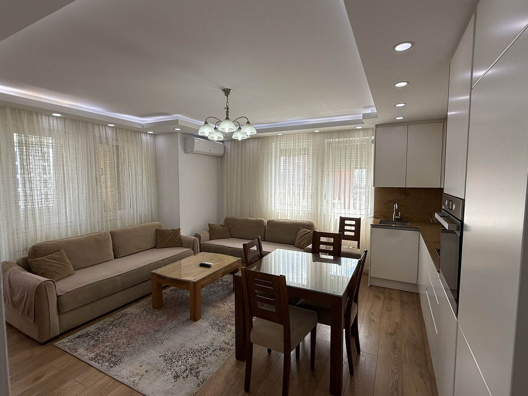 Apartamento 2+1 para alugar na rua b
