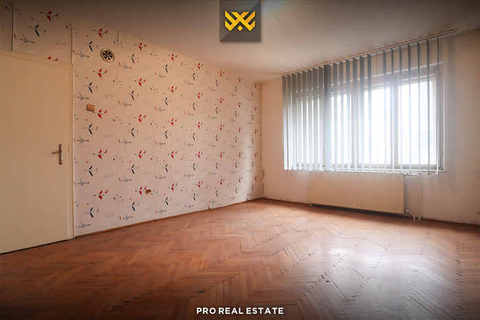 Apartamento de oficina de 60m² en alquiler en dardani.