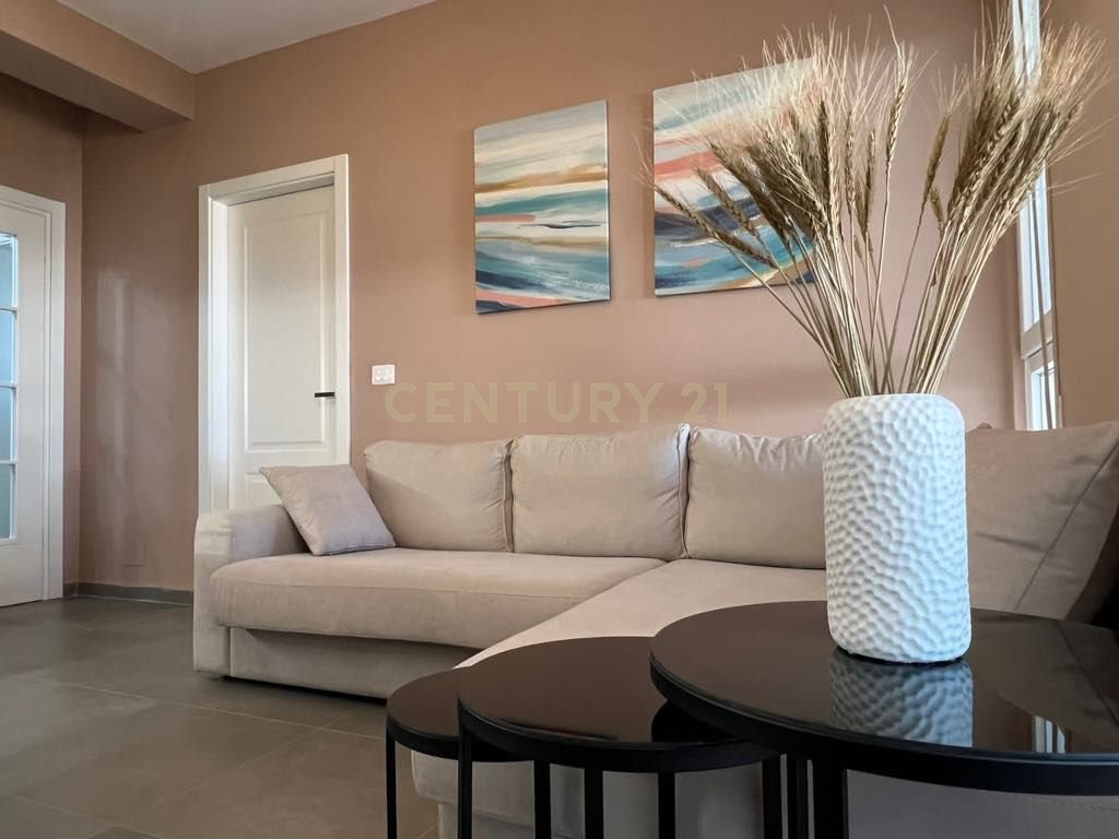 1+1 apartment for sale in Mali i Robit, Durrës