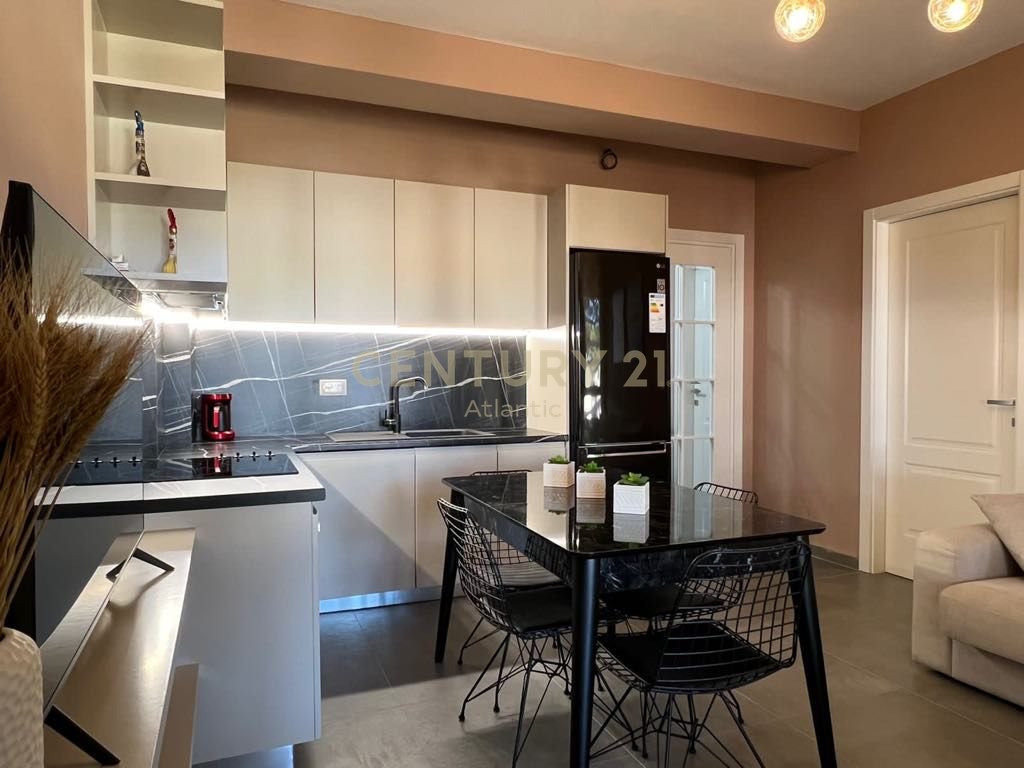 1+1 apartment for sale in Mali i Robit, Durrës (2)