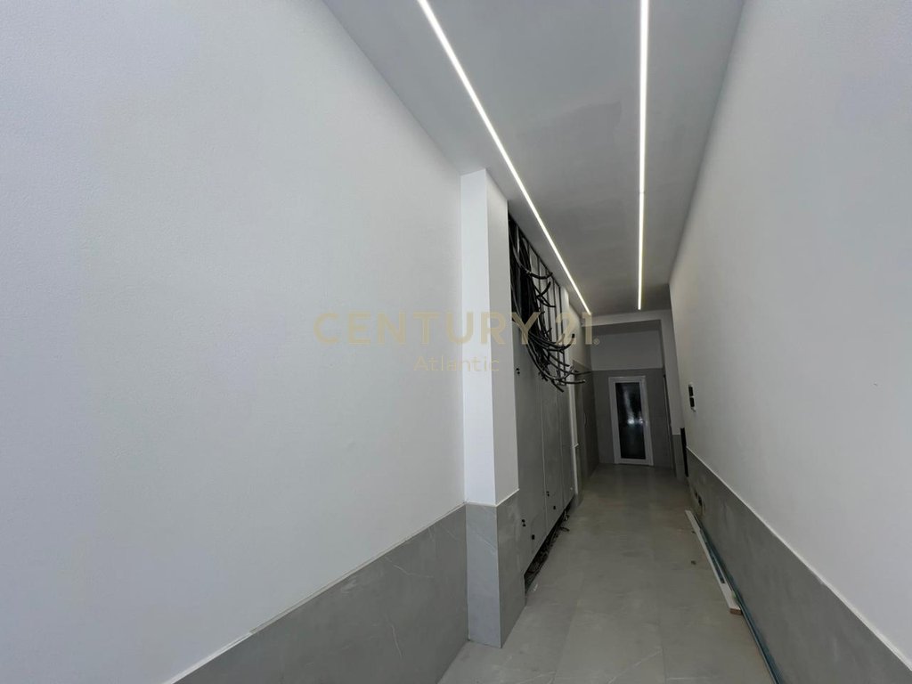 Apartamento 3+1 en venta en spitallë, Durrës - 130000€ | 224 m²