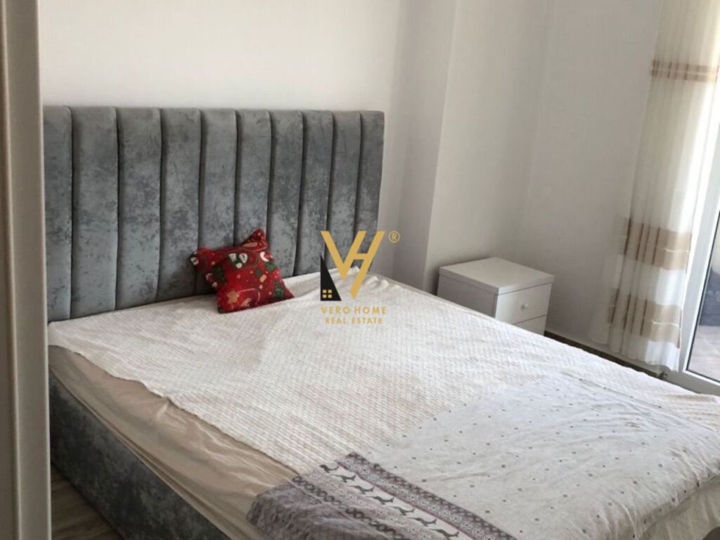 Apartamento 1+1+balcón en alquiler cerca del hospital americano 3, Yzberisht, 75 m²