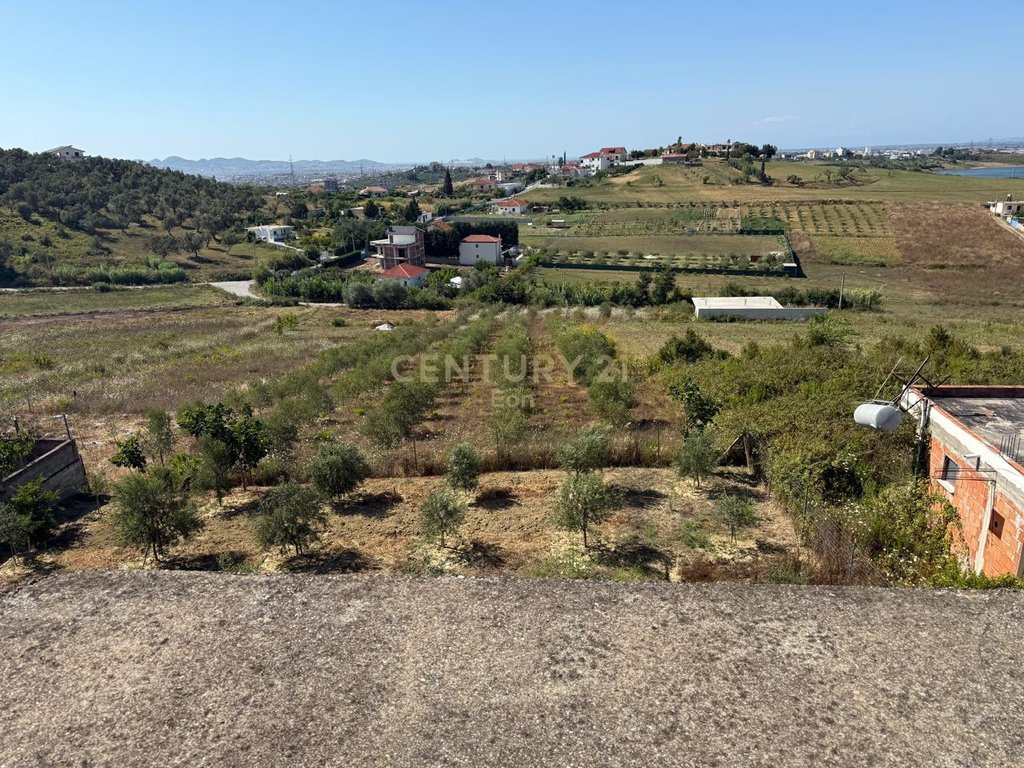 Houses for sale in arapaj, durres!