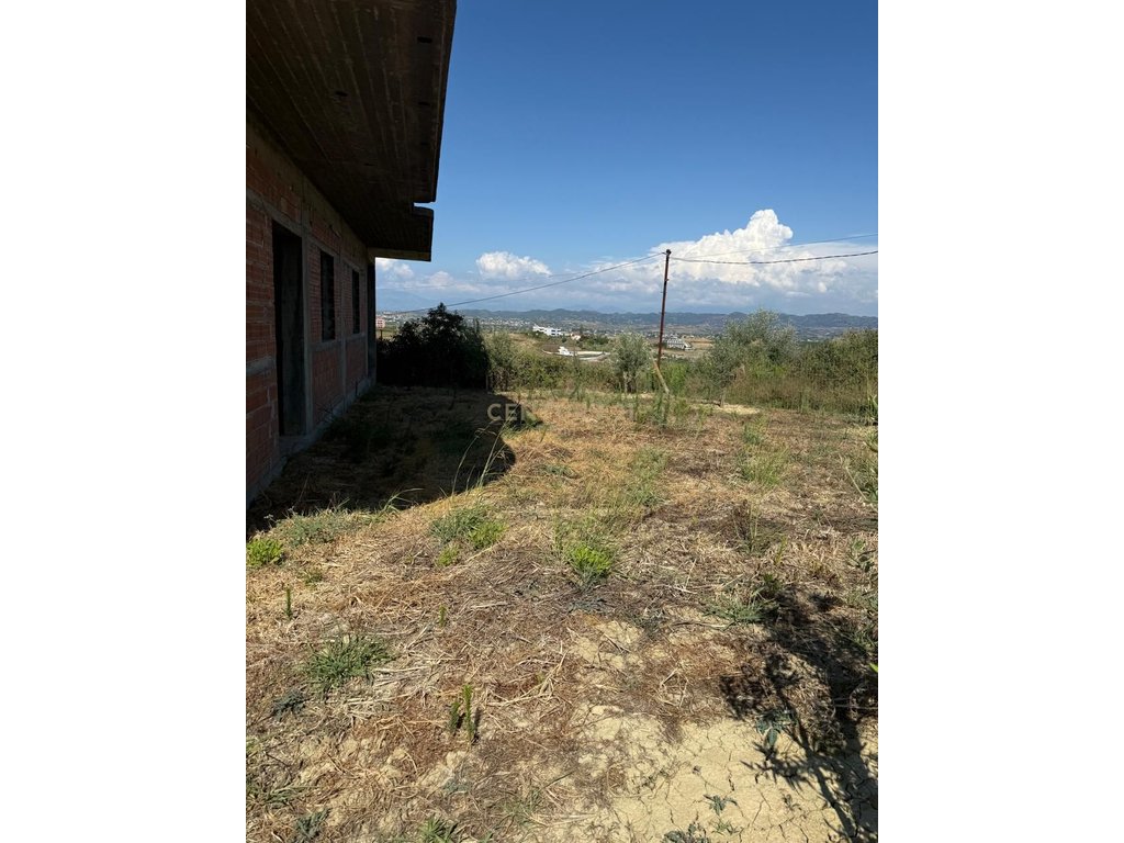 Houses for sale in arapaj, durres!
