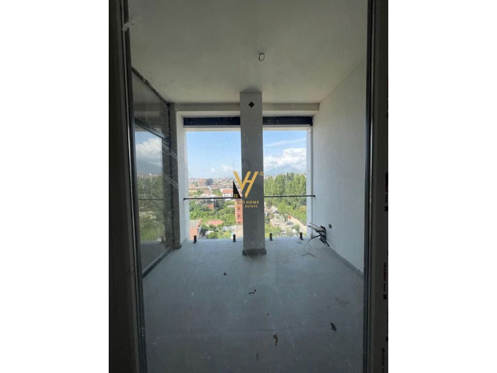 Appartamento in vendita 2+1+2+balcone su corso nuovo 119 metri quadrati