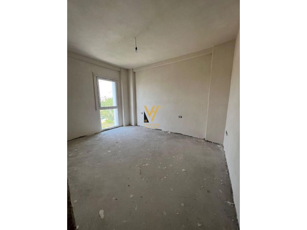 Appartamento in vendita 2+1+2+balcone su corso nuovo 119 metri quadrati