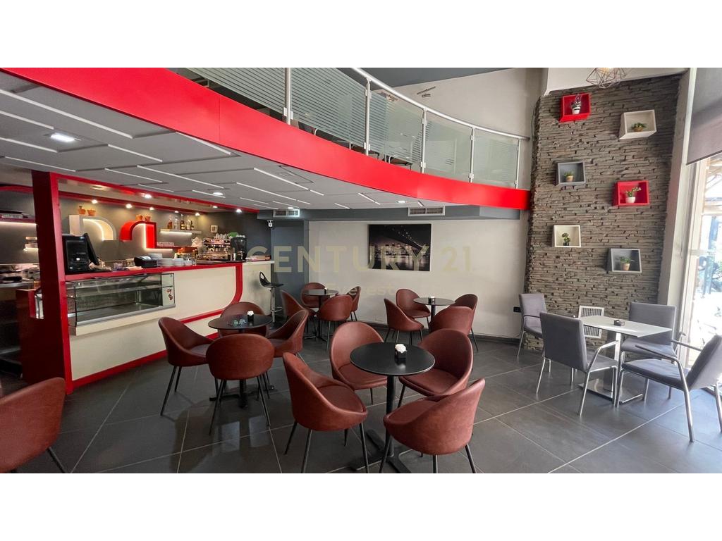 Commercial space for rent 2 floors in laprake, near raiffeisen bank