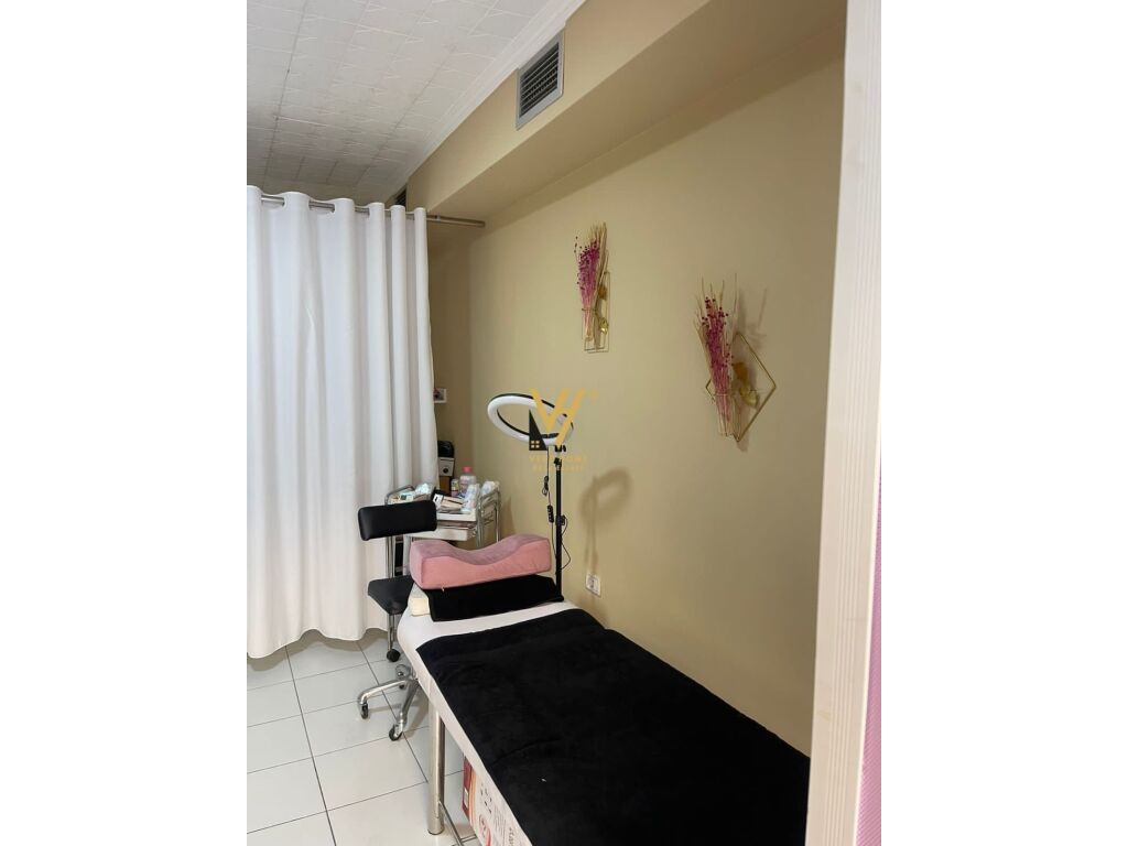 Estudio en venta en la calle qemal stafa 56 metros cuadrados