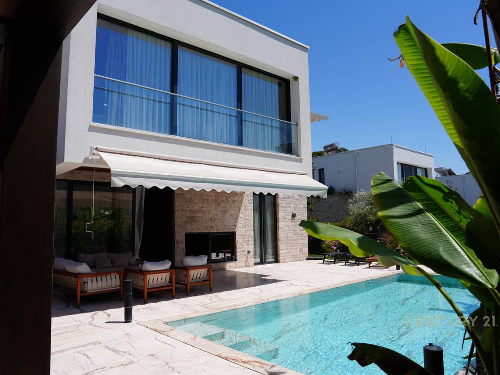 Villa de luxe à vendre à san pietro!