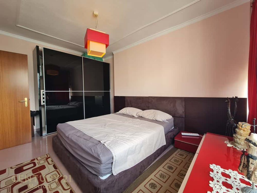 Apartamento 2+1 en alquiler en un bloque!