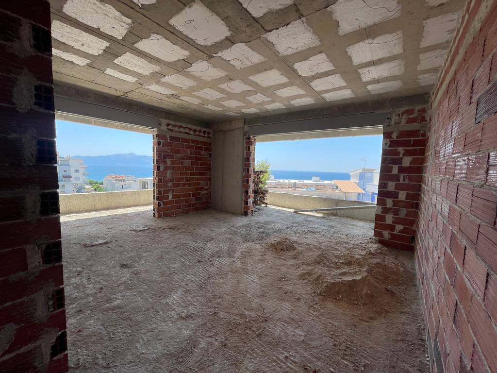 Saranda, apartamento 1+1 com vista para o mar (3)