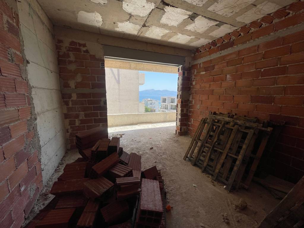 Sarande, vender apartamento 1+1 (5)
