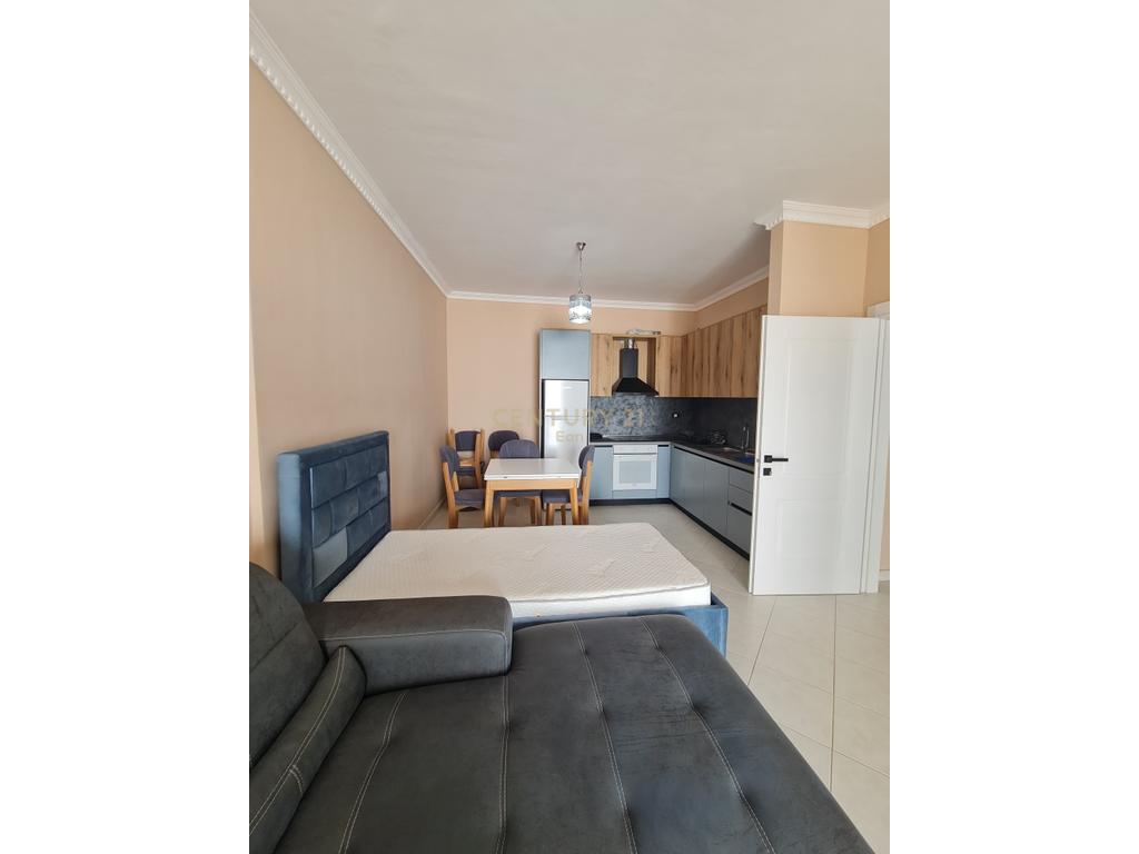 Apartment 1+1 for sale 30m from the sea and garage in qerret! (7)