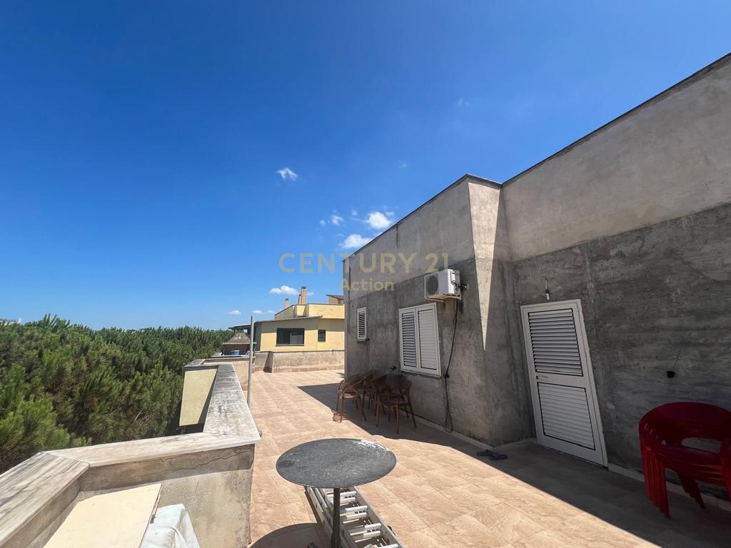 Penthouse à venda no quinto andar de Mali i Robit!
