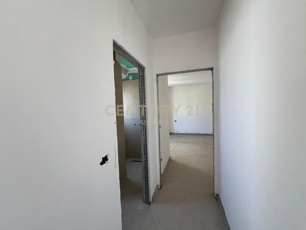 Shitet apartament 1+1 ne golem 88.000€, ndertim i ri , i perfunduar !