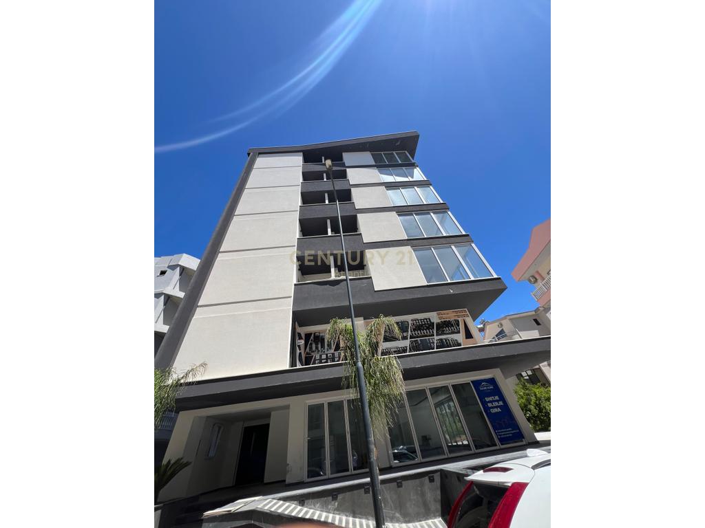 Apartamento 1+1 à venda em golem 66.000 €, novo, completamente construído!