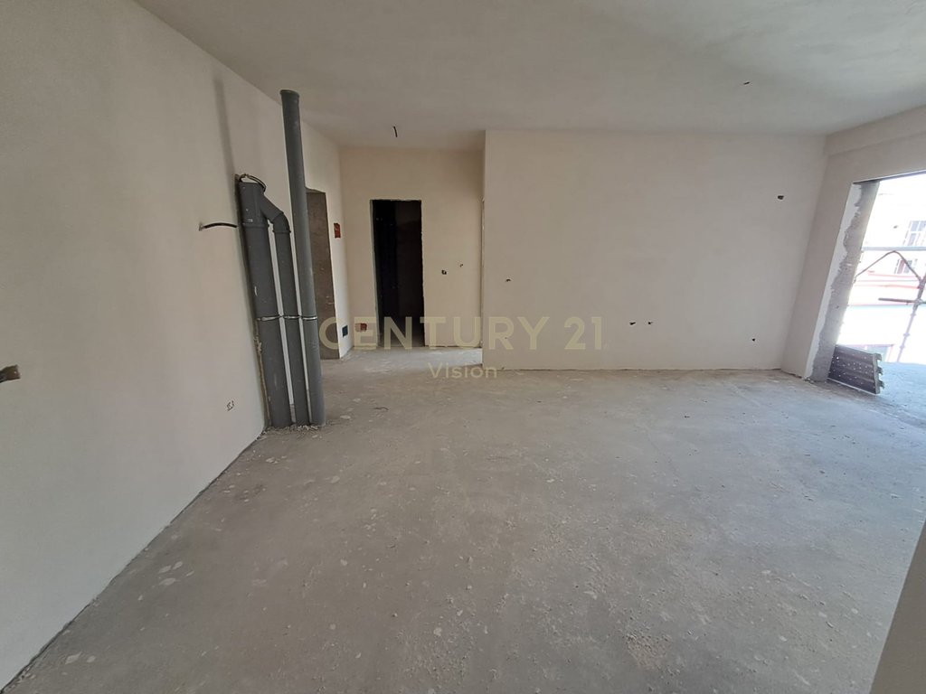Apartament 2+1+2 për shitje afër kryqezimit të ish degës, Shkodër | 109.4 m²