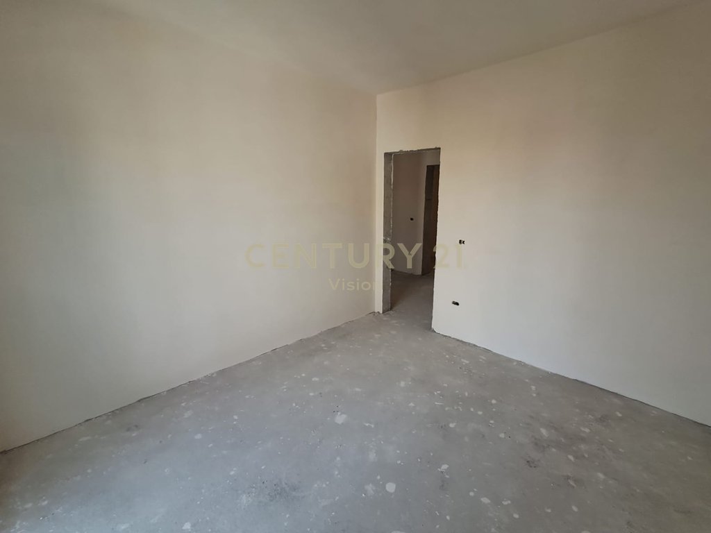 Apartament 2+1+2 për shitje afër kryqezimit të ish degës, Shkodër | 109.4 m²