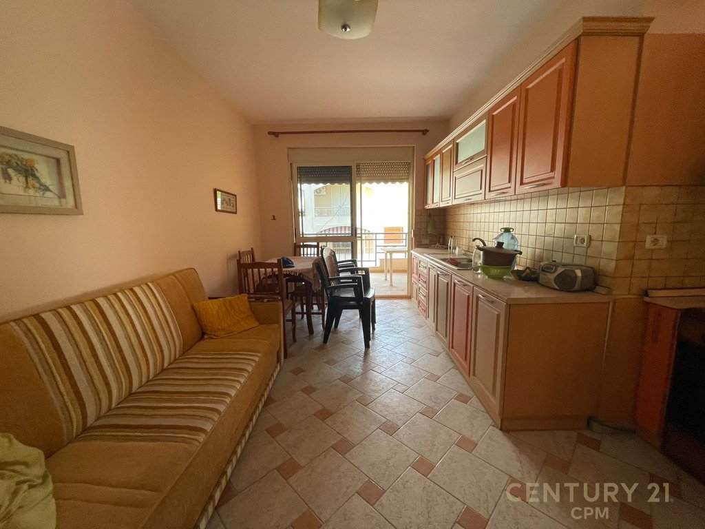 Apartment 1+1+veranda for sale!