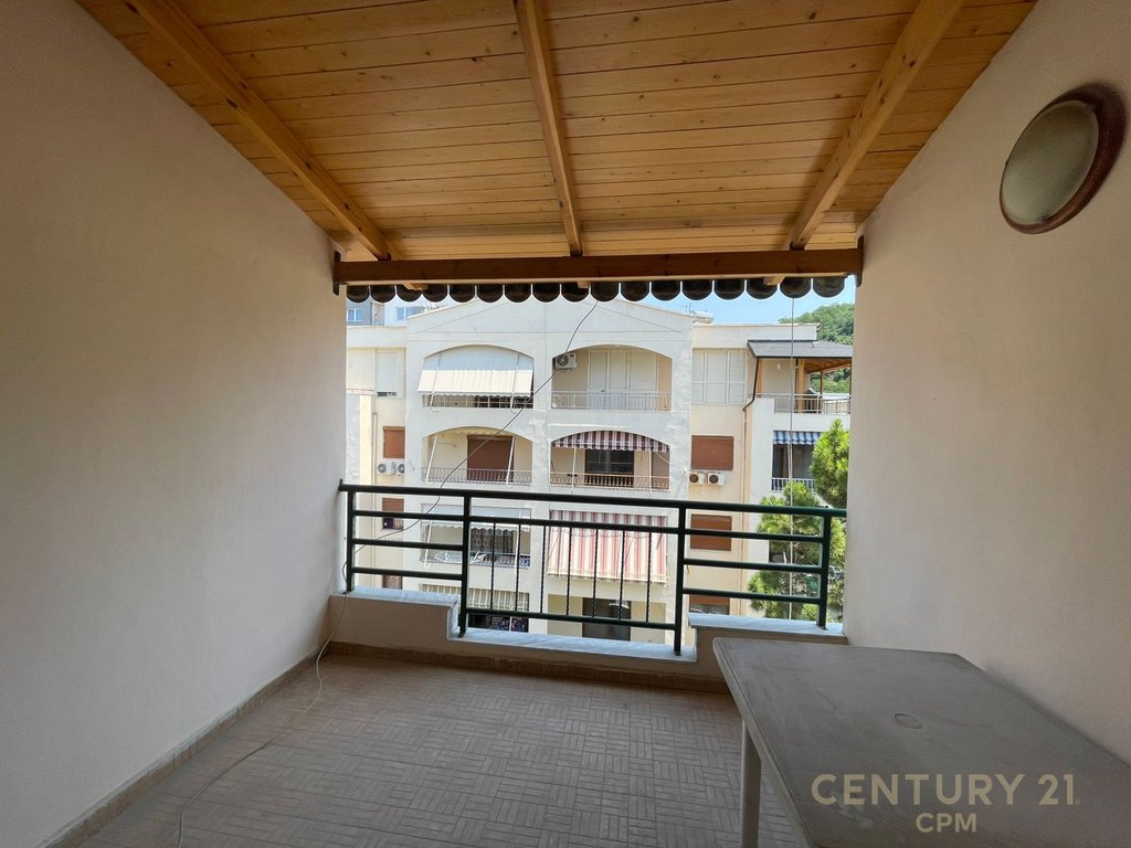 Apartment 1+1+veranda for sale!
