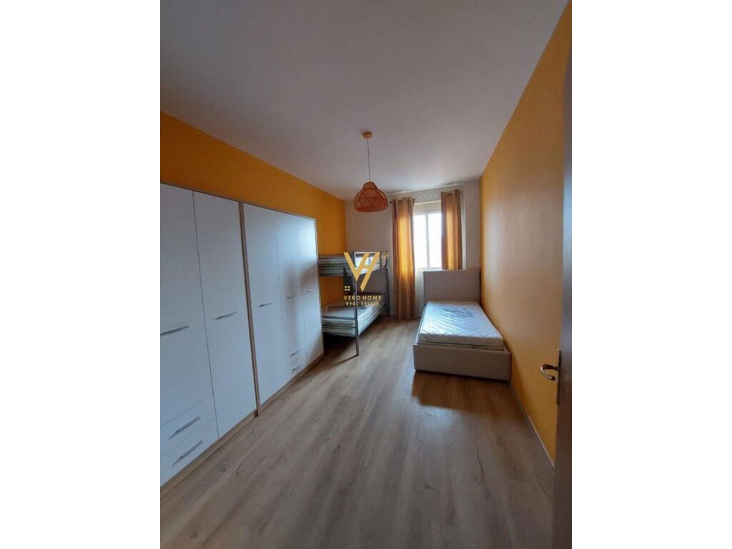 Apartamento 2+1+balcón en Durrës 93 metros cuadrados
