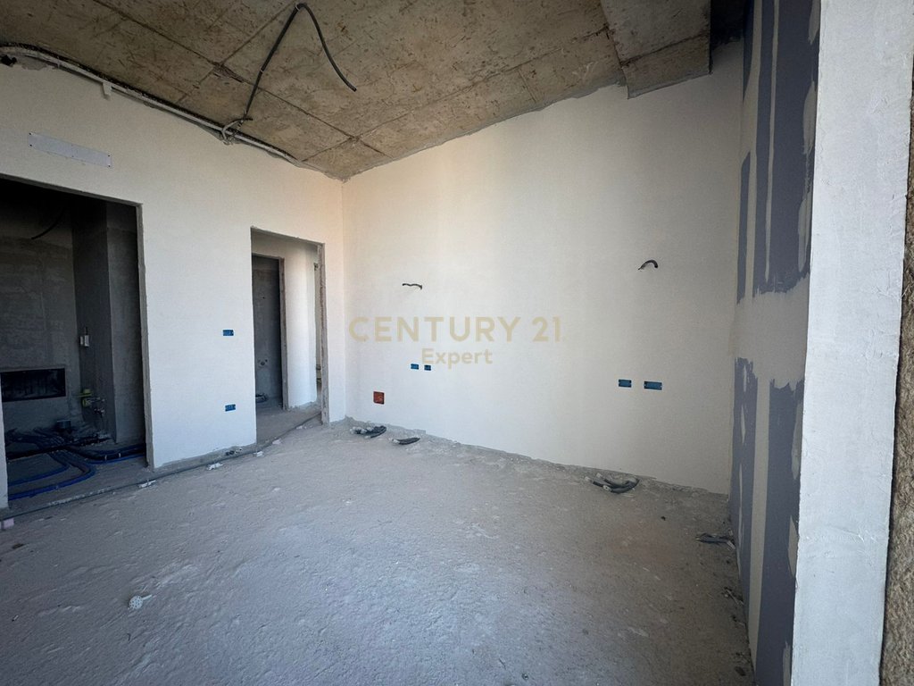 Shesim apartament 2+1 tek expozita building kati 11! (5)