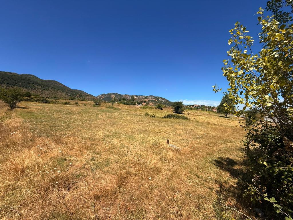 Terreno com mais de 400 m², à venda!!!