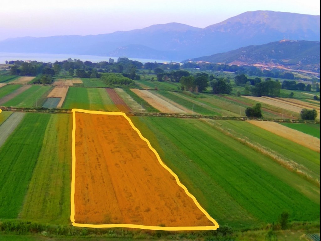 Terra 3147 m² à venda em Pogradec !!!