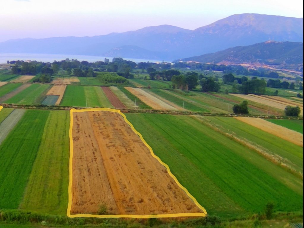 Terra 3147 m² à venda em Pogradec !!!