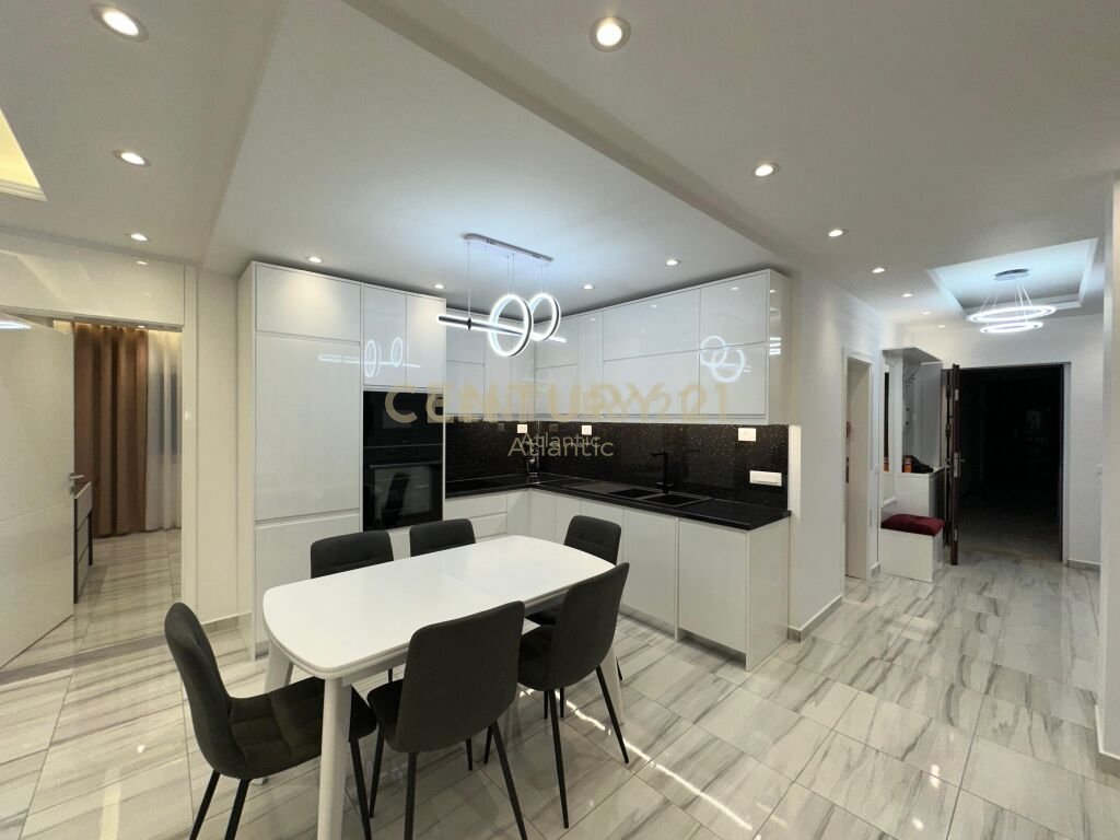 Apartament 2+1 me qira në shkëmbi i kavajës, Durrës - 1000€ | 97 m²