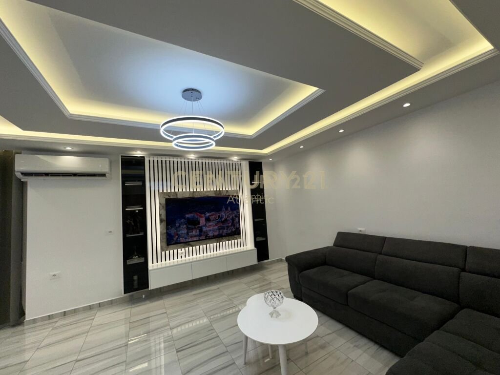 Apartament 2+1 me qira në shkëmbi i kavajës, Durrës - 1000€ | 97 m²