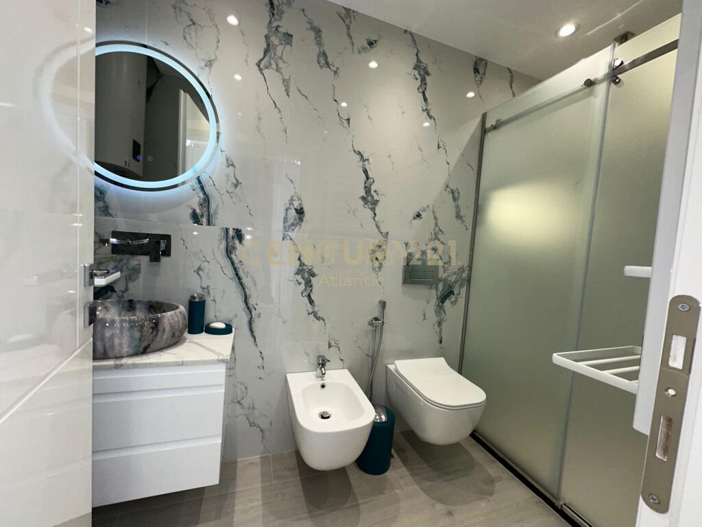 Apartament 2+1 me qira në shkëmbi i kavajës, Durrës - 1000€ | 97 m²
