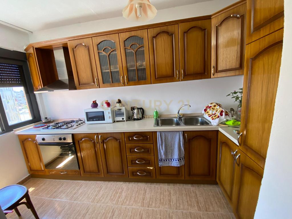 Apartamento 2+1 en venta cerca de vala park!! (2)