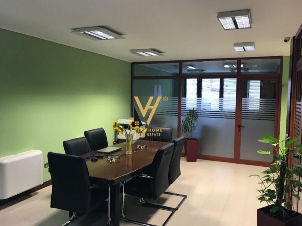 Apartamento en venta 3+1+2 en ish Blloku 160 metros cuadrados