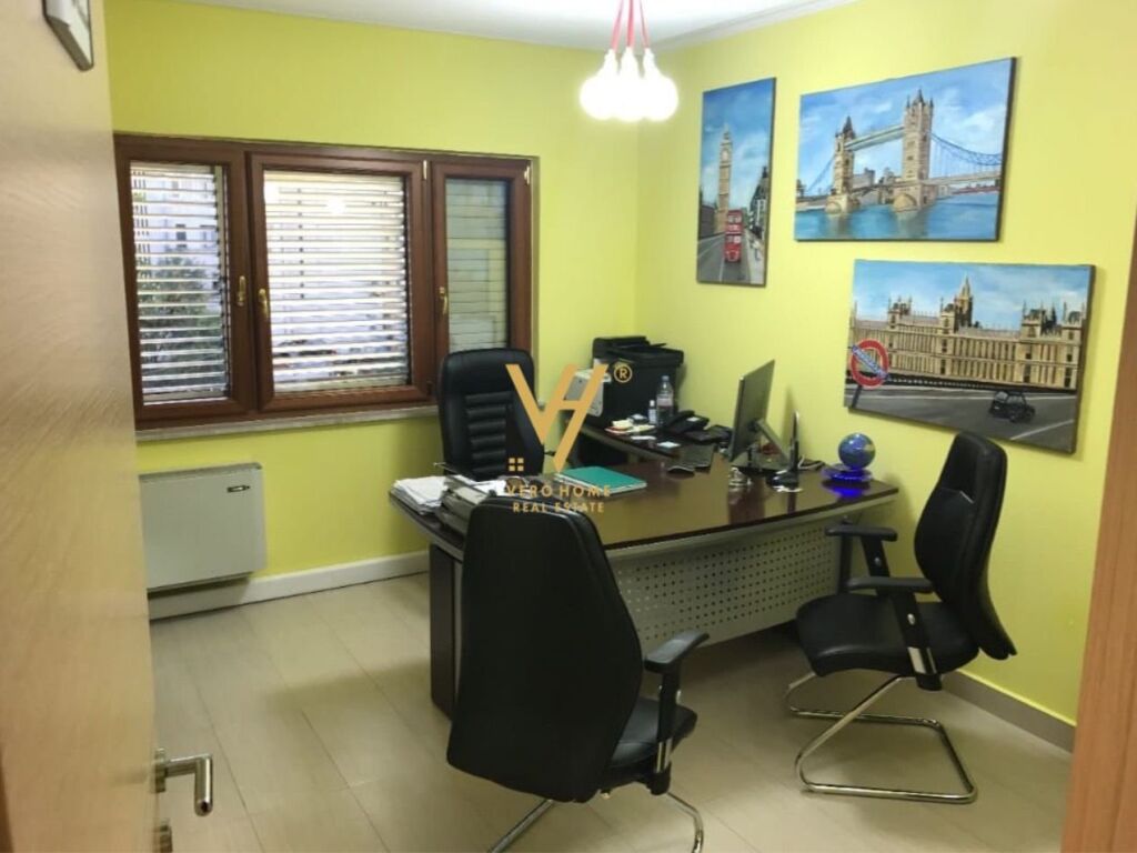 Apartamento en venta 3+1+2 en ish Blloku 160 metros cuadrados