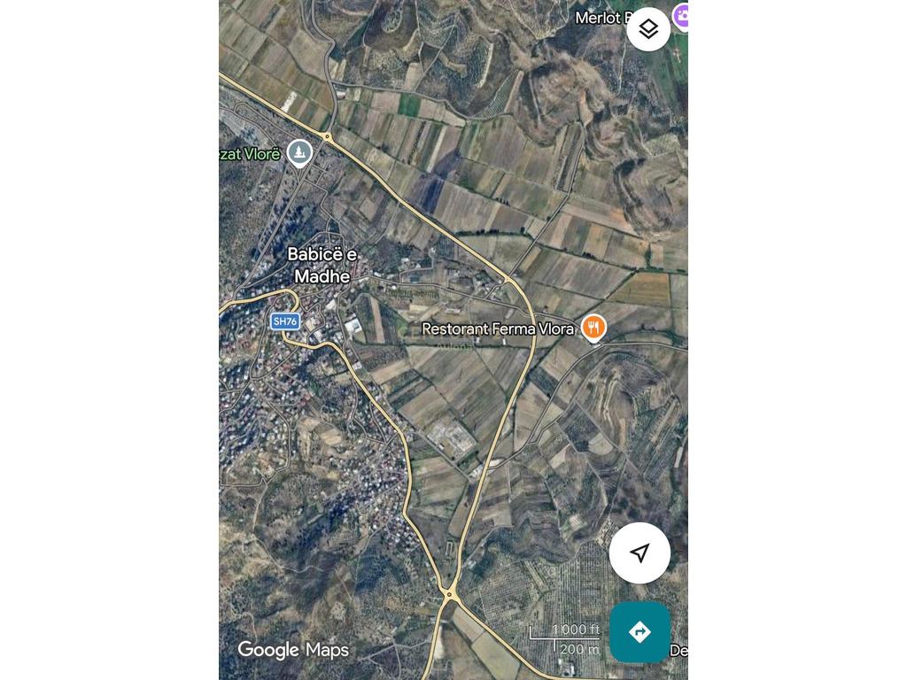 Shitet toke prane aeroportit te vlores !