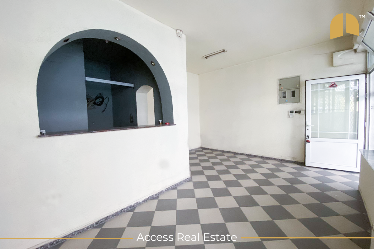 Local à louer - dardani - 30m²