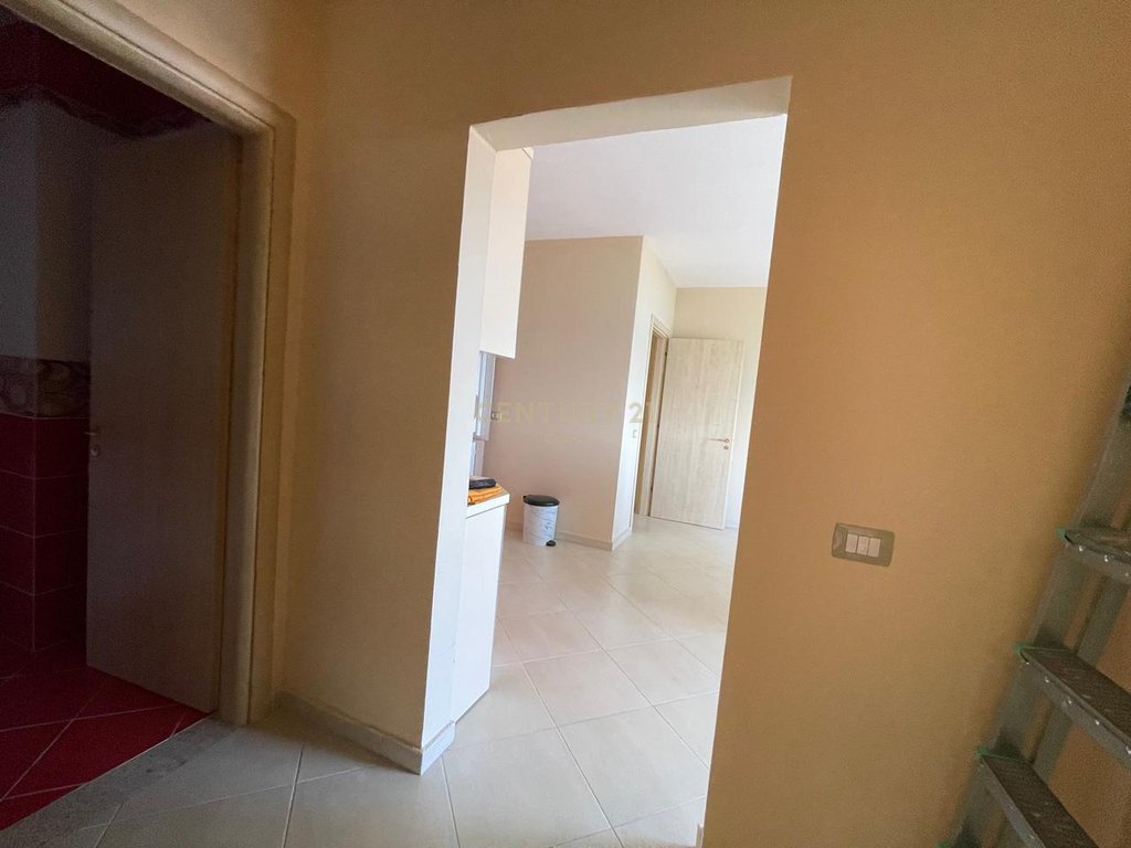À venda ou para alugar: Apartamento 2+1 – Residência odeon, Vlorë!
