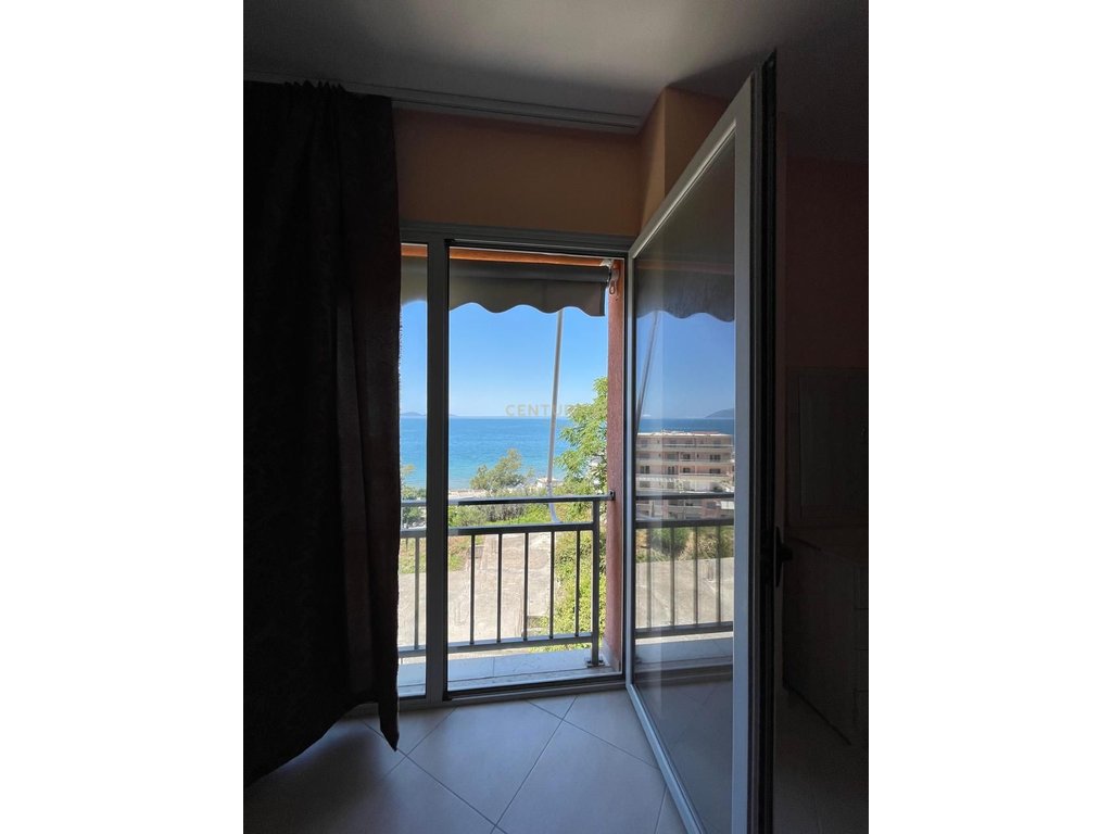 À venda ou para alugar: Apartamento 2+1 – Residência odeon, Vlorë!