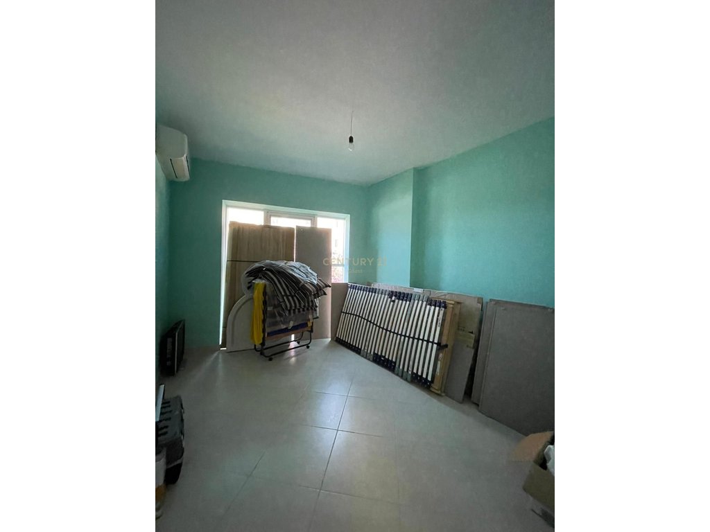 À venda ou para alugar: Apartamento 2+1 – Residência odeon, Vlorë!