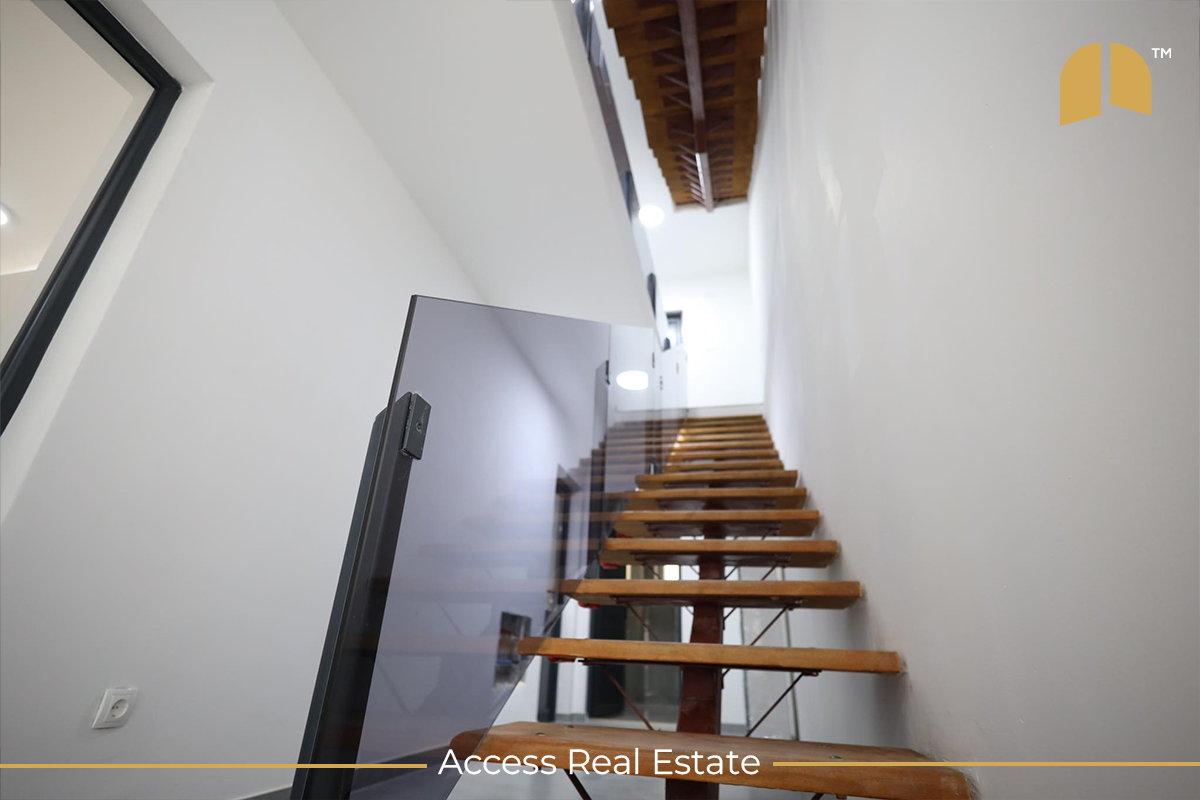 House for rent - 4 bedrooms - Pejton - 290m²