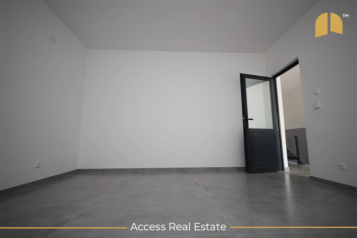House for rent - 4 bedrooms - Pejton - 290m²